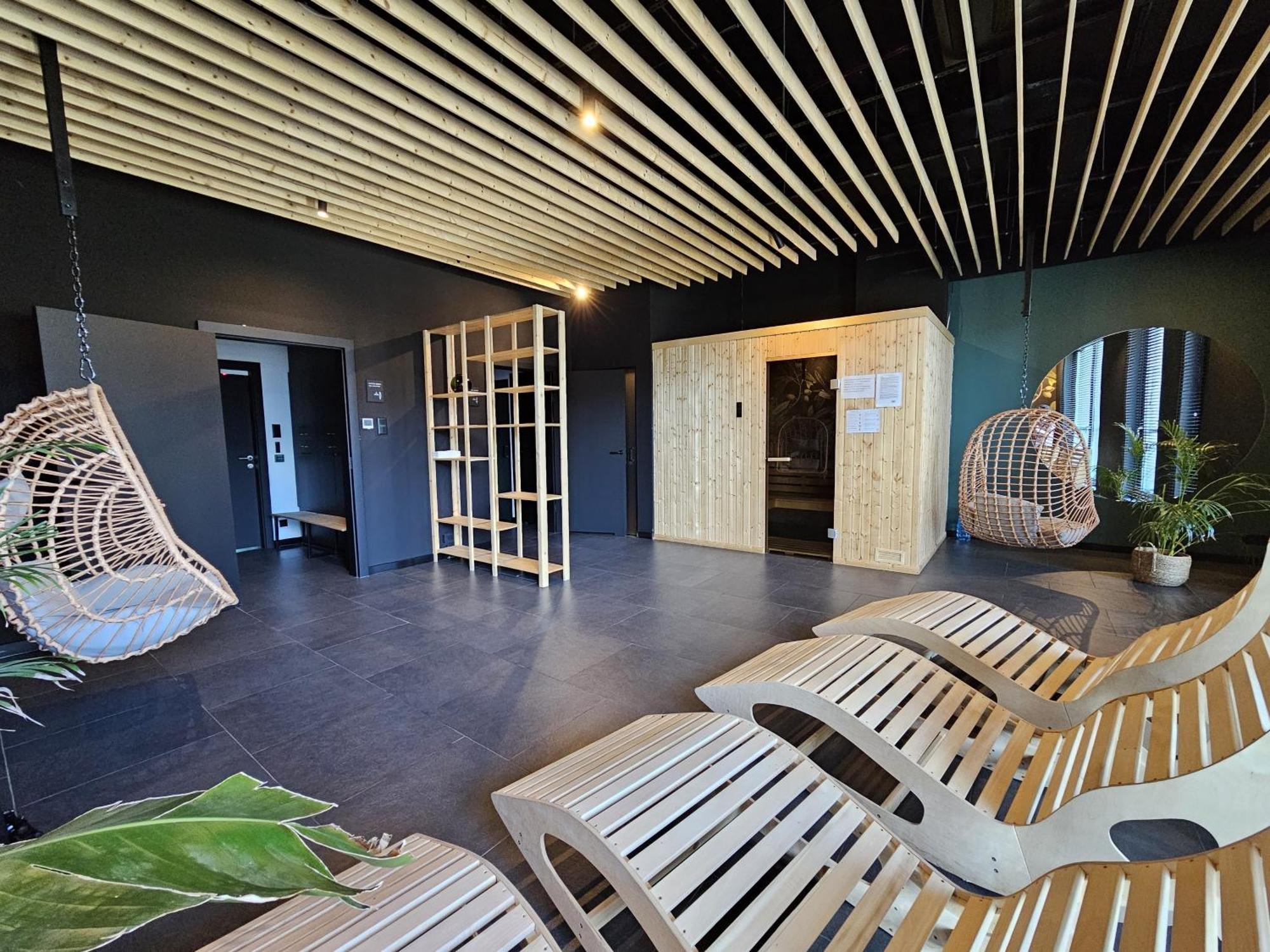 Urban Apartments Premium Sokolska 30A Towers No 58, 2 Free Garages, Gym & Sauna, Self Check-In Katowice Ngoại thất bức ảnh